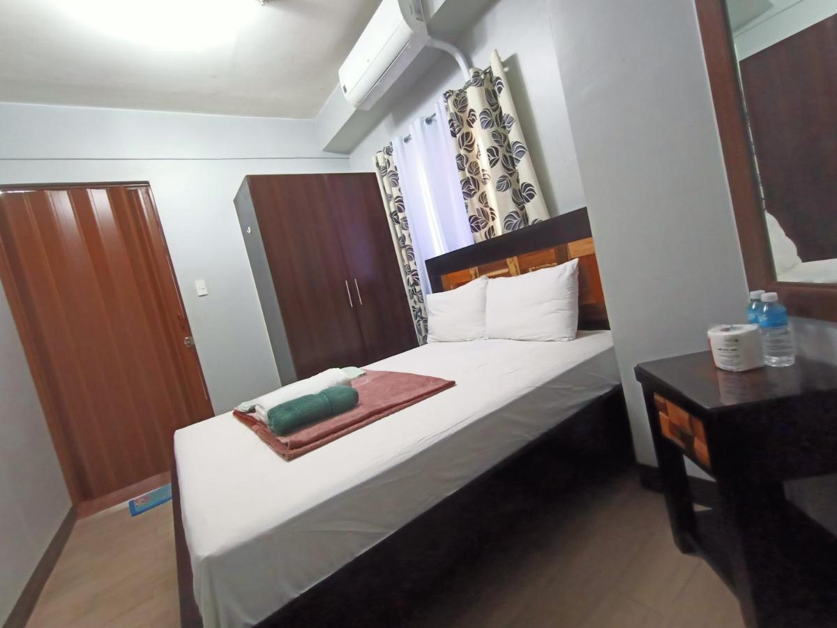 Taj'S Condotel Pasay Exteriör bild